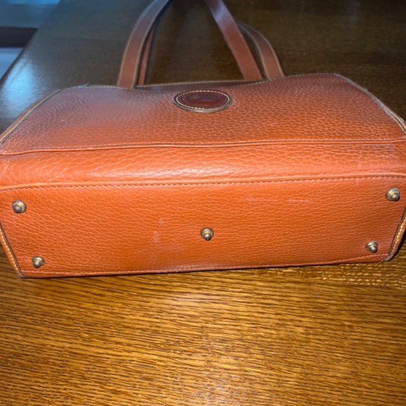 Dooney & Bourke East West Tote All Weather Leather Pebbled British Tan Vintage - Picture 7 of 16